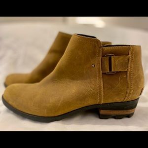 Sorel Lolla Booties-10
